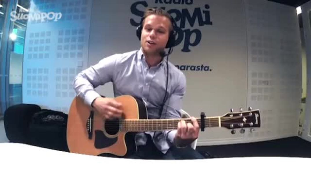 Hovimuusikko Ilkka - Lampela, Kärpäsen herra